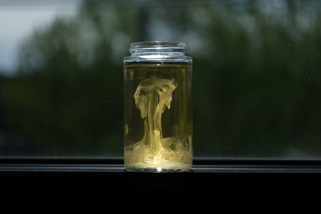 Cold oil thickening in a glass jar showing texture change from refrigeration — Flavor Index Lab