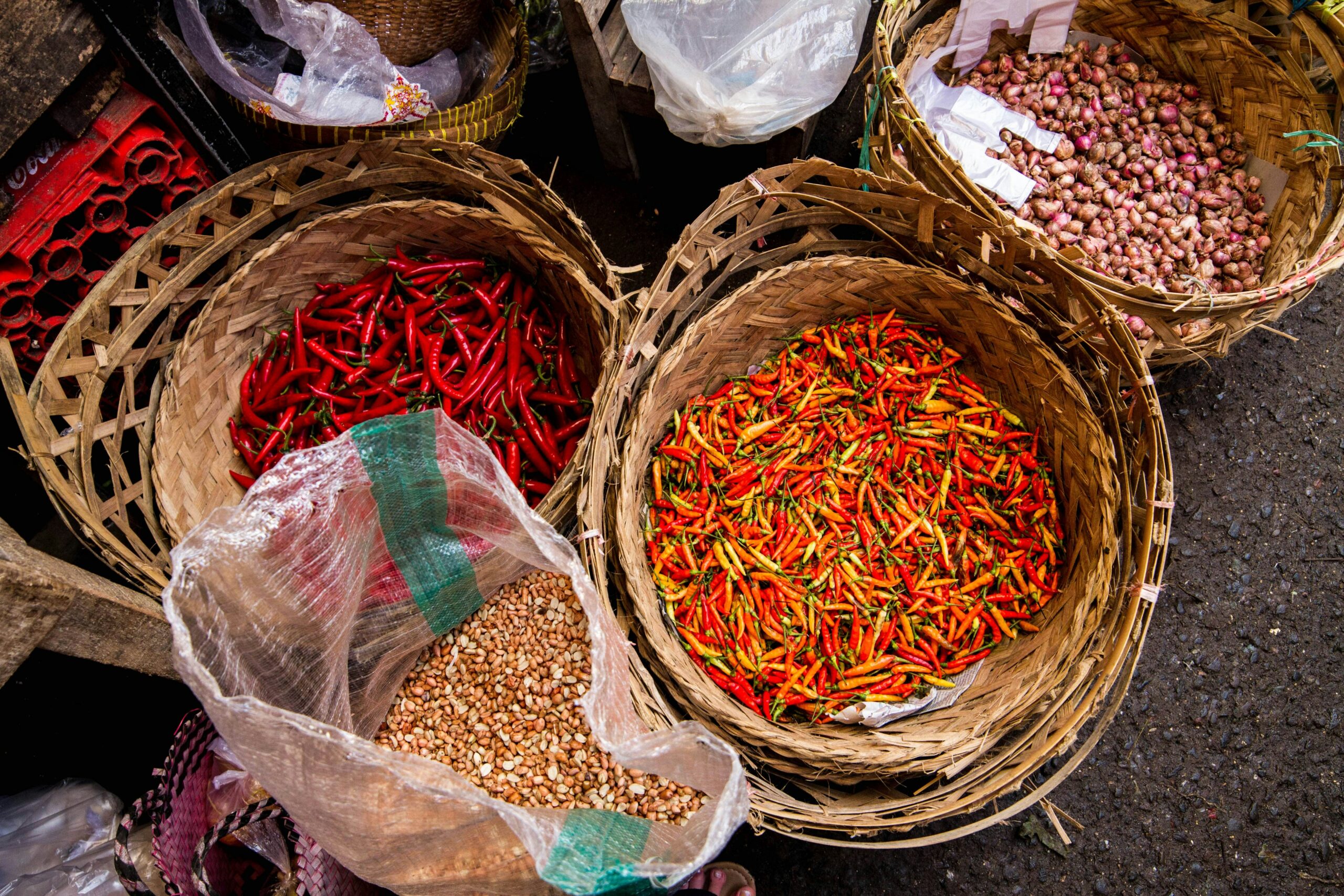 Dried chilies and spices at a market — the Veracruz roots of salsa macha — Flavor Index Lab