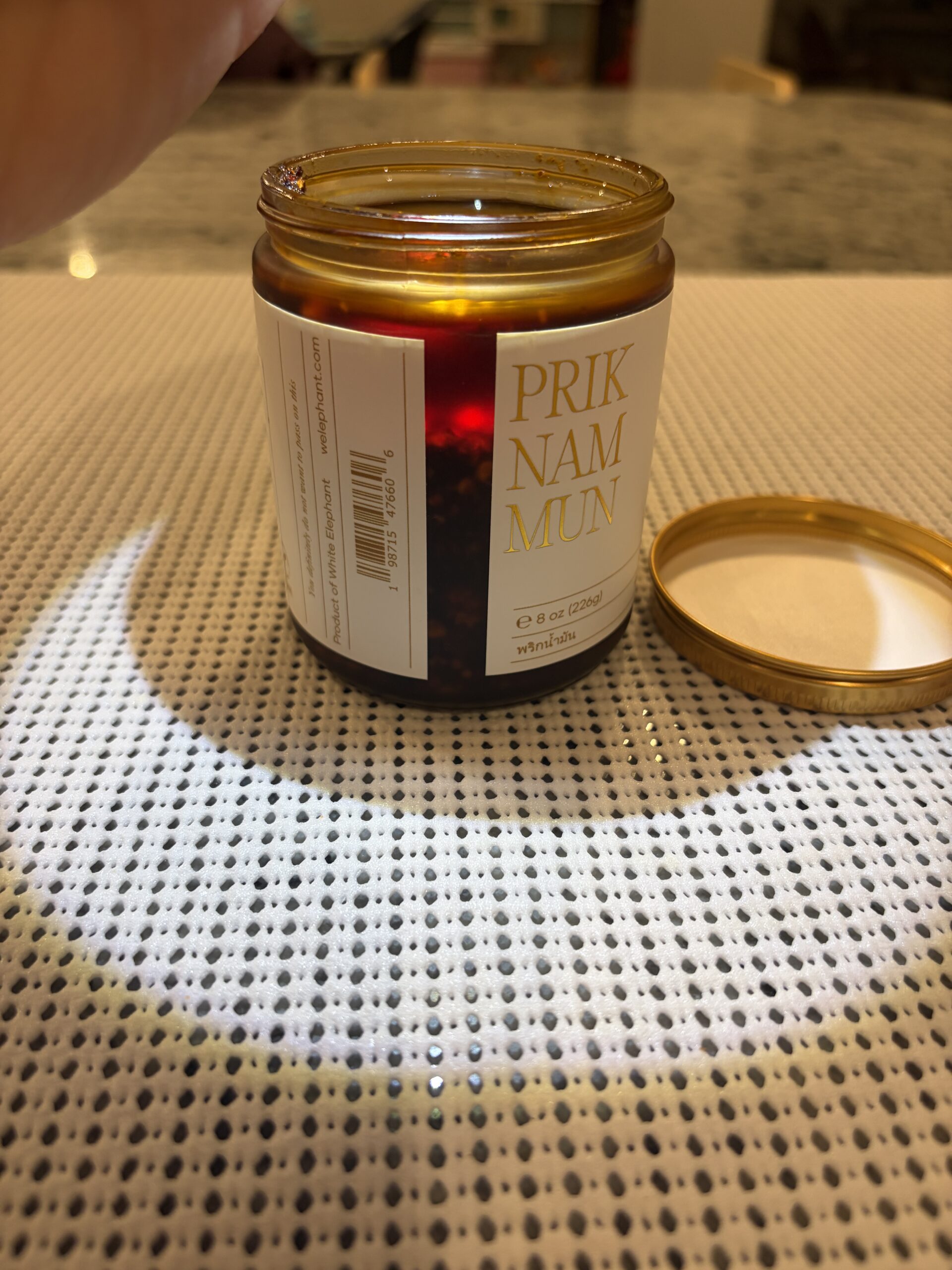 White Elephant Prik Nam Mun chili crisp oil-to-solids settlement — Flavor Index Lab